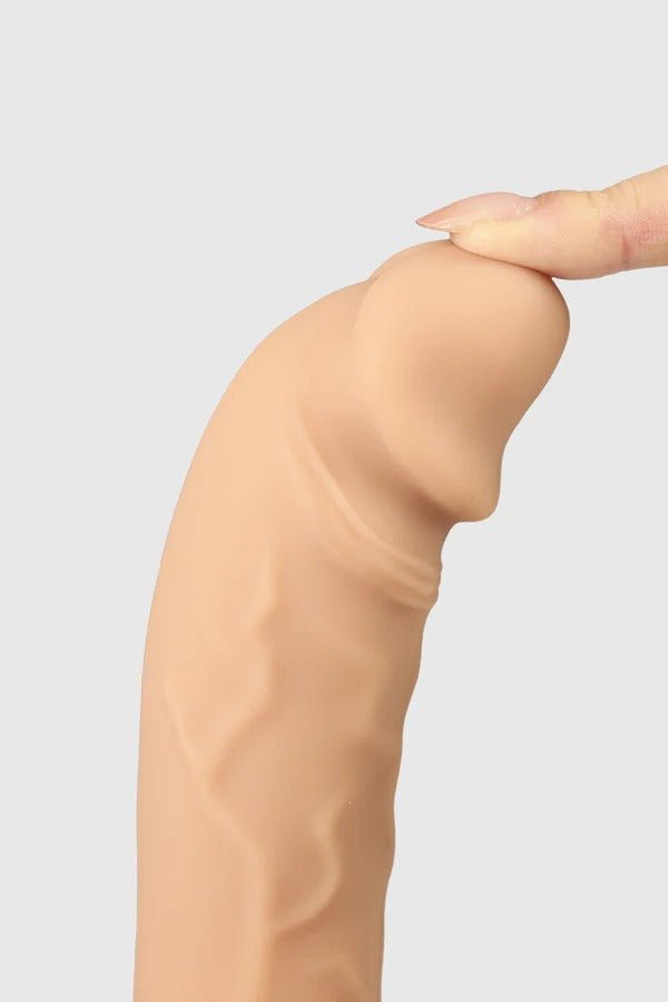 Schön natürlich: Mit ausgeprägter Eichel.