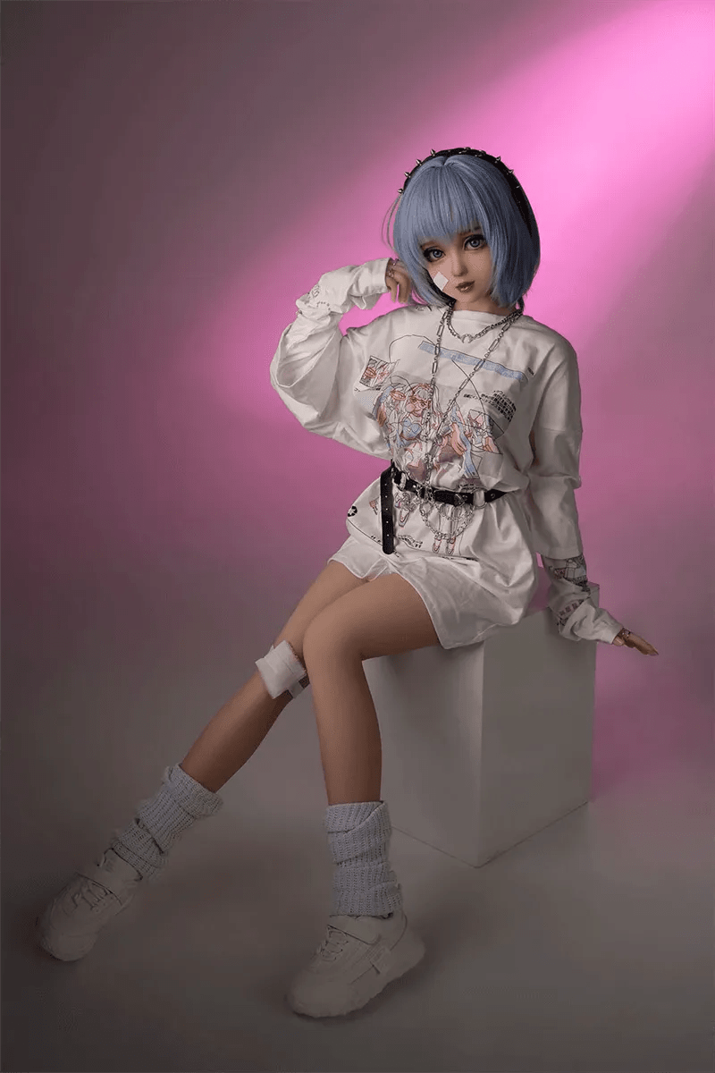 Japanische Minipuppe Hanaé mit Silikonkopf 130cm - 9