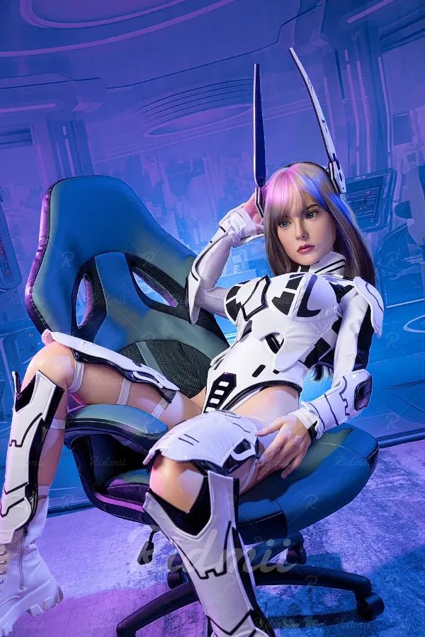 Sexroboter mit modernem, cleanem Look
