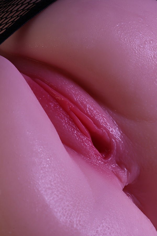 Verena Sexpuppe Torso mit realistischer Vagina