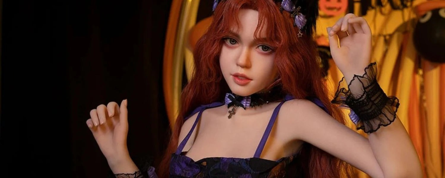 Mini Sex Puppe mit verführerischen, großen Augen